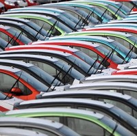 Men 'think less about car safety'